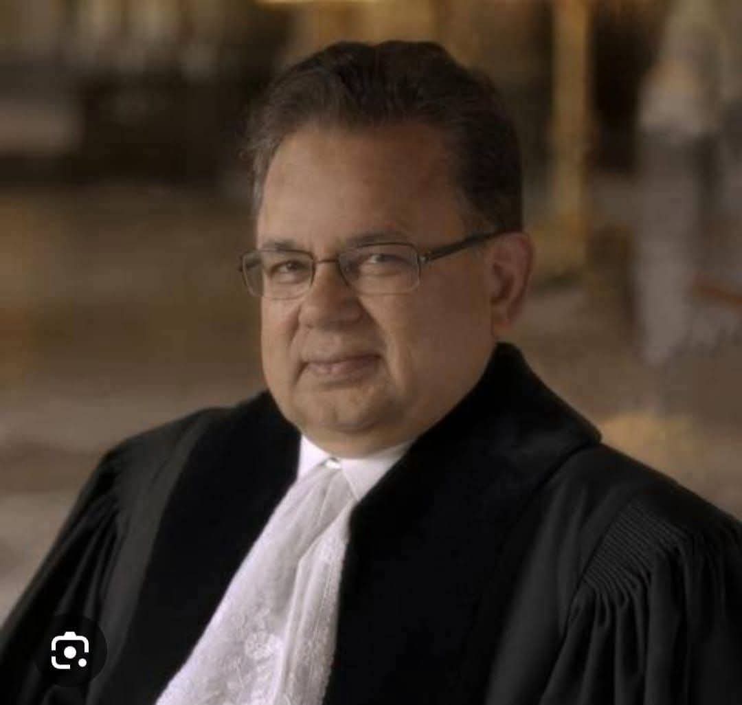 అంతర్జాతీయ న్యాయస్థానంలో భారత్ చరిత్రాత్మక విజయం.. బ్రిటన్ గుత్తాధిపత్యానికి తెరదించిన జస్టిస్ దల్వీర్ భండారీ!